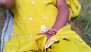 Ladki khet me with hindI audio